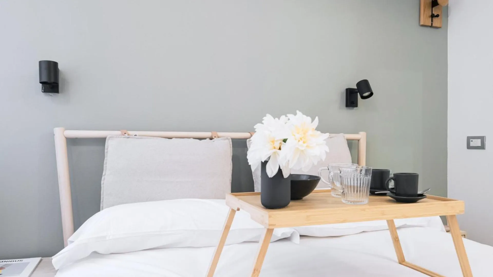 Easylife - Eleganza E Comfort In Loreto Mailand Italien