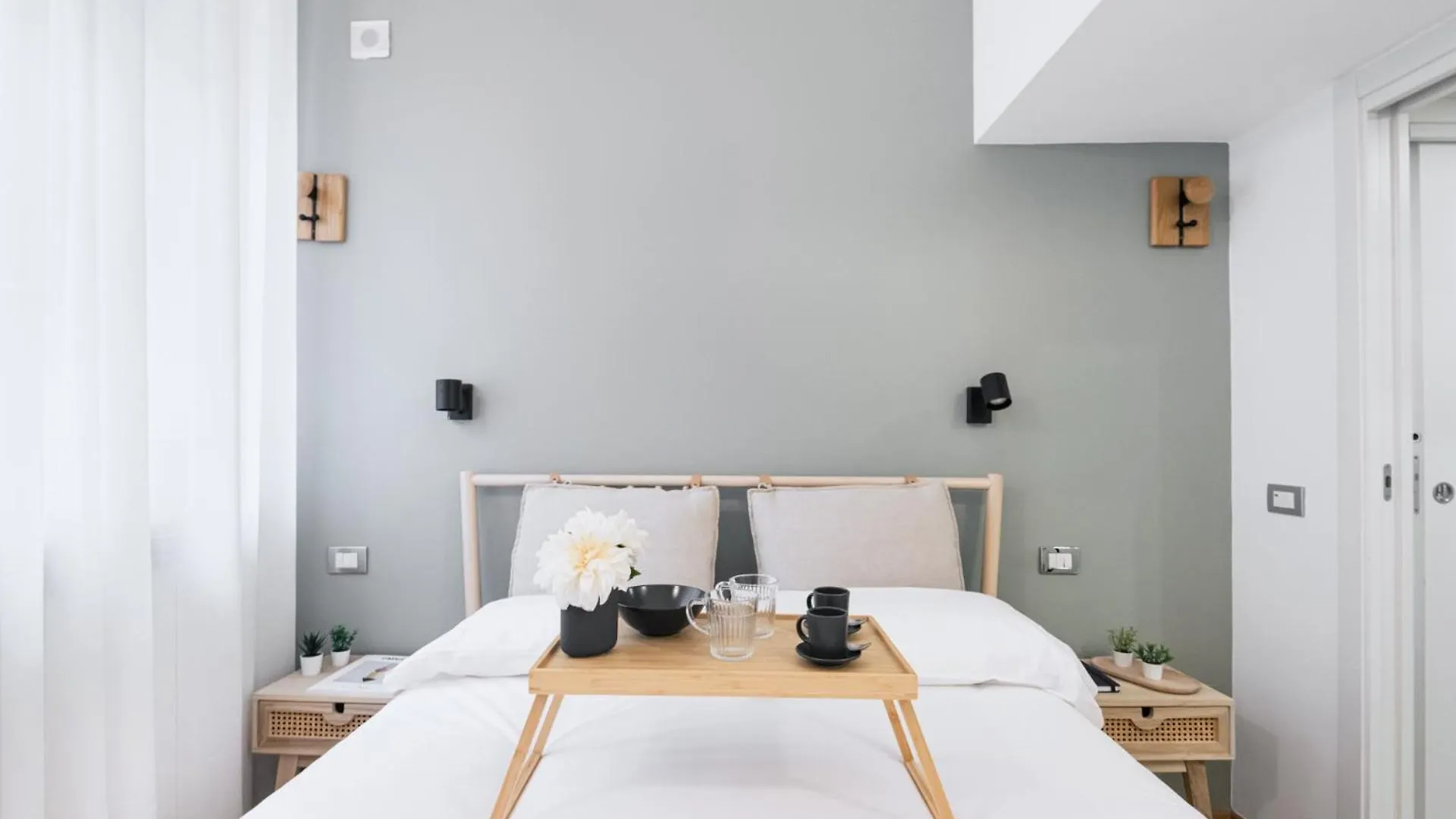 Apartment Easylife - Eleganza E Comfort In Loreto Mailand