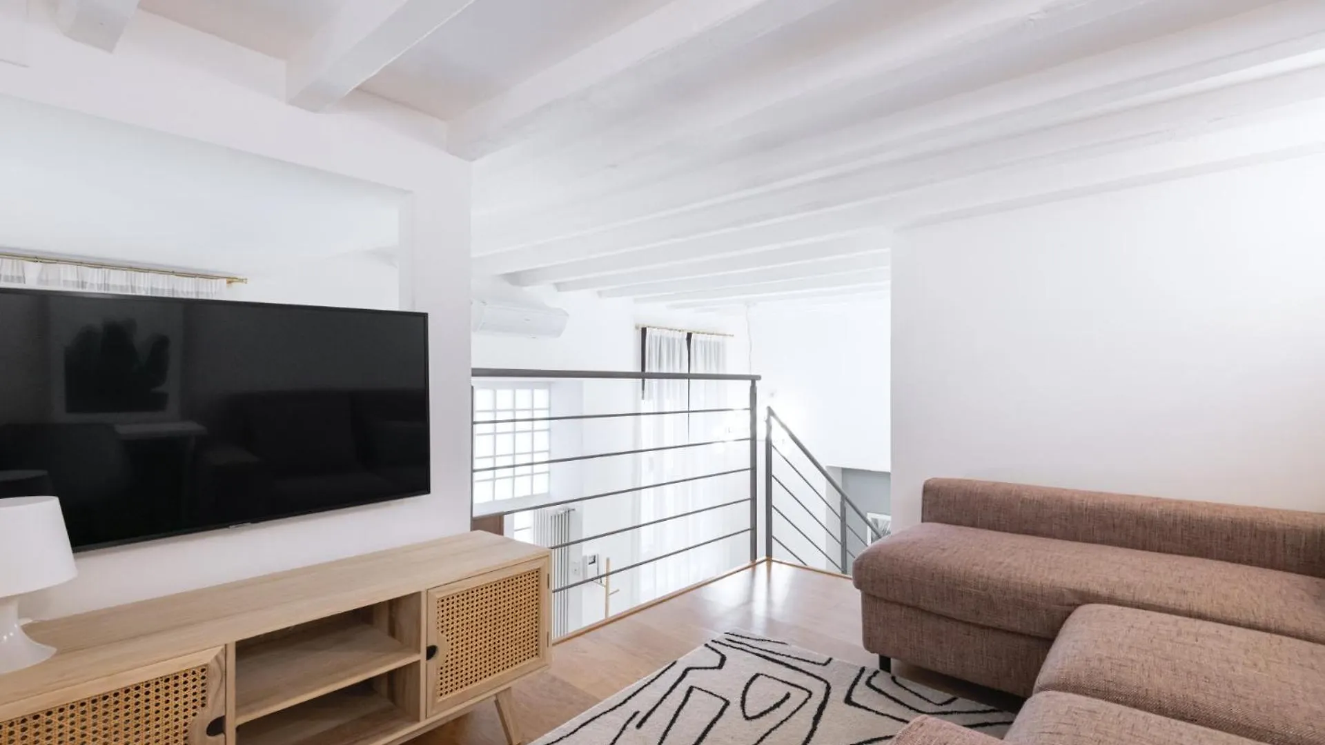 Apartamento Easylife - Eleganza E Comfort In Loreto Milão