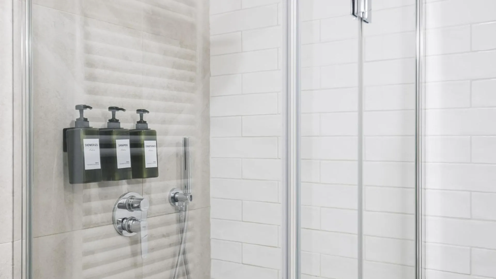 Easylife - Eleganza E Comfort In Loreto Milão Apartamento