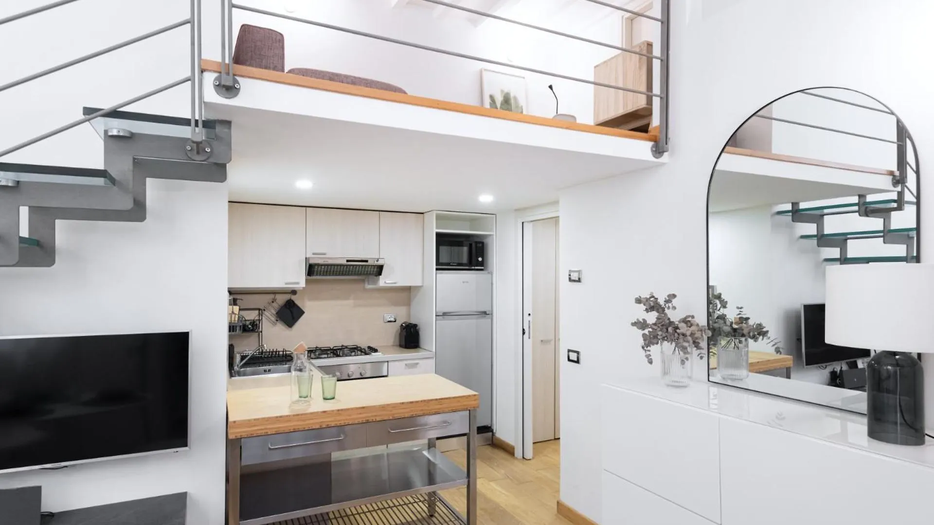 Easylife - Eleganza E Comfort In Loreto Milão Apartamento